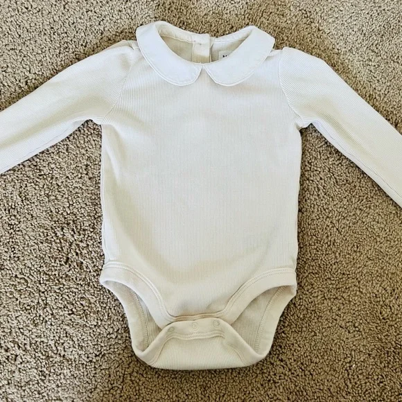 Baby Gap White Collared Long Sleeve Button Down Onesie 18-24 months - Picture 4 of 6